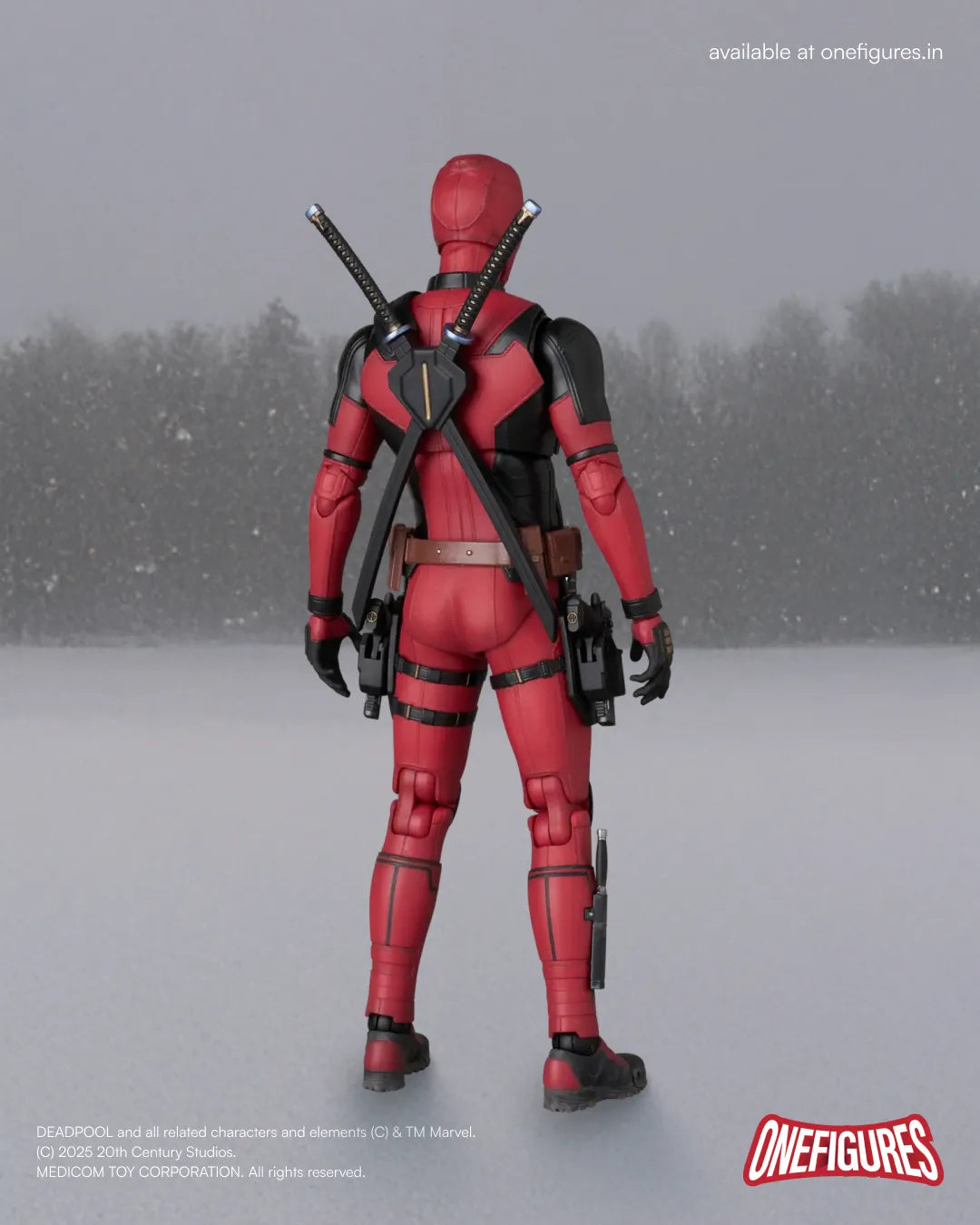 MAFEX Deadpool Action Figure (Deadpool & Wolverine Ver.)