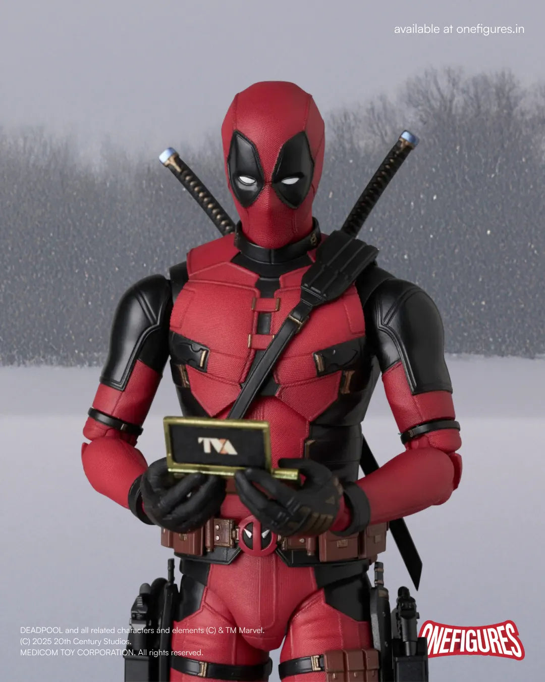 MAFEX Deadpool Action Figure (Deadpool & Wolverine Ver.)